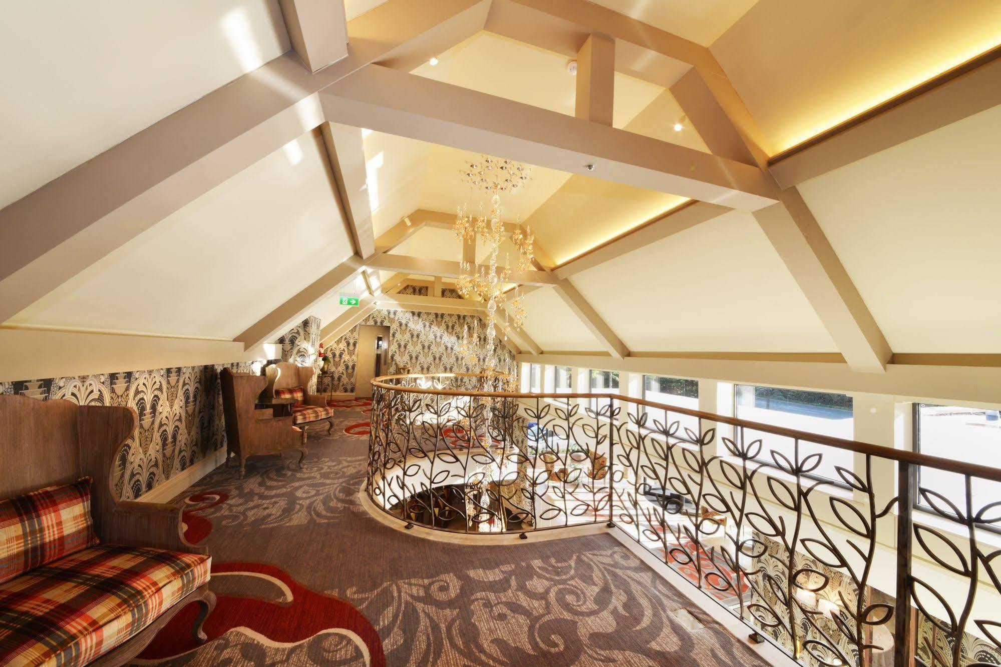 Grosvenor Pulford Hotel & Spa Exterior photo